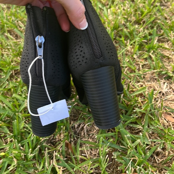 American Eagle Peep Toe Booties - Picture 5 of 5